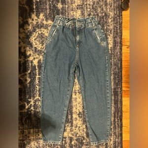 Zara jeans sinched at waist